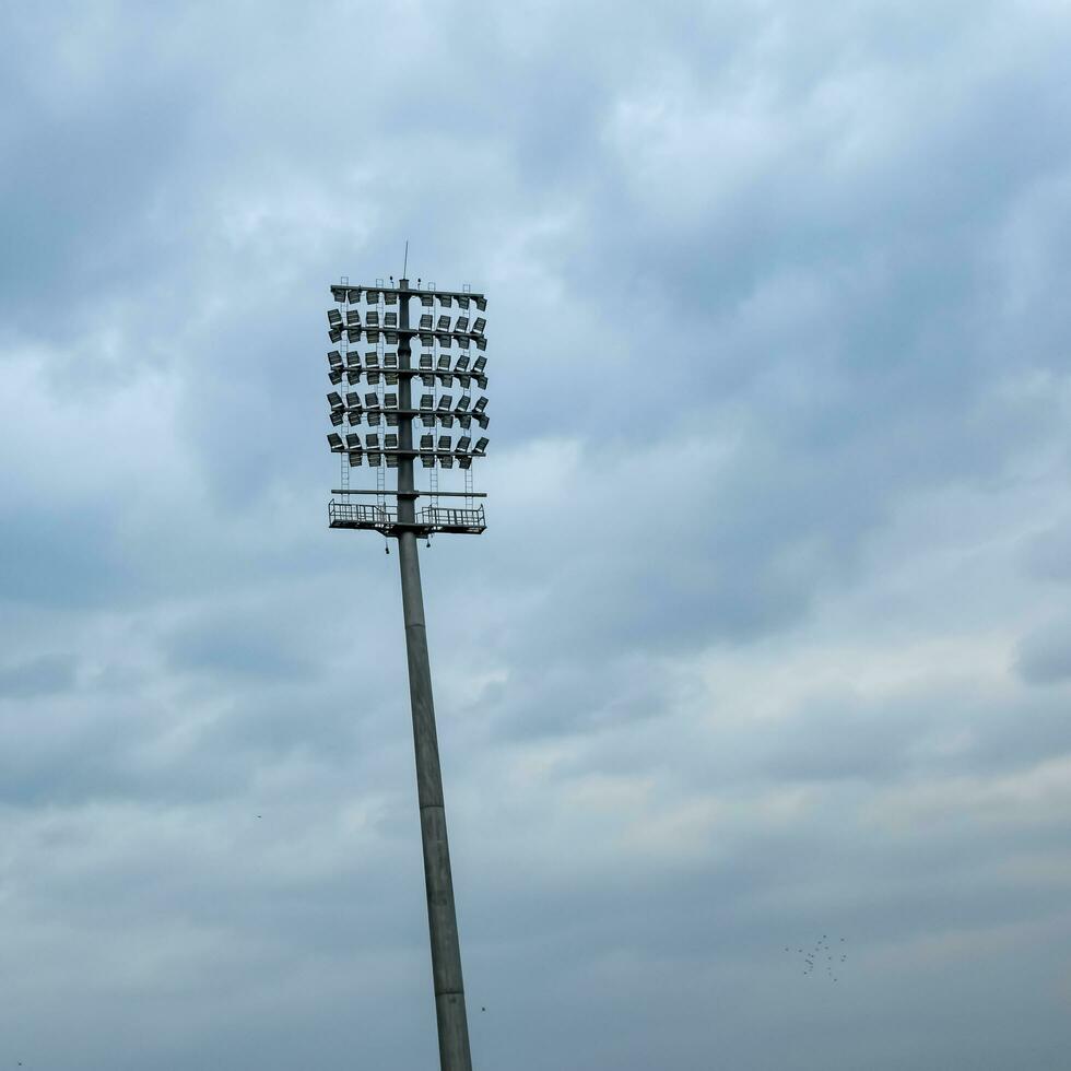 criquet stade inonder lumières poteaux à Delhi, Inde, criquet stade lumières photo