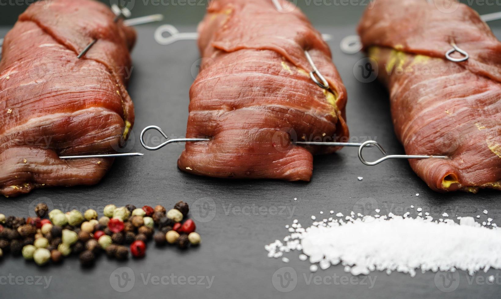 Roulade de boeuf aux épices photo