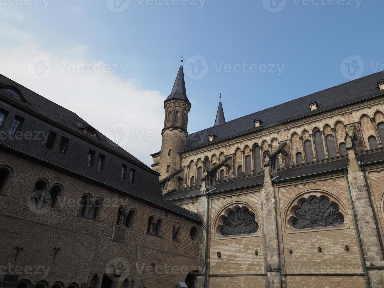 Bonner Muenster Bonn Minster Basilique Église de Bonn photo