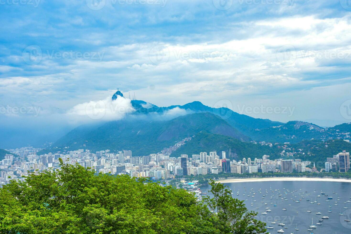vue de pain de Sucre montagnes, Rio de janvier,ville dans Brésil photo