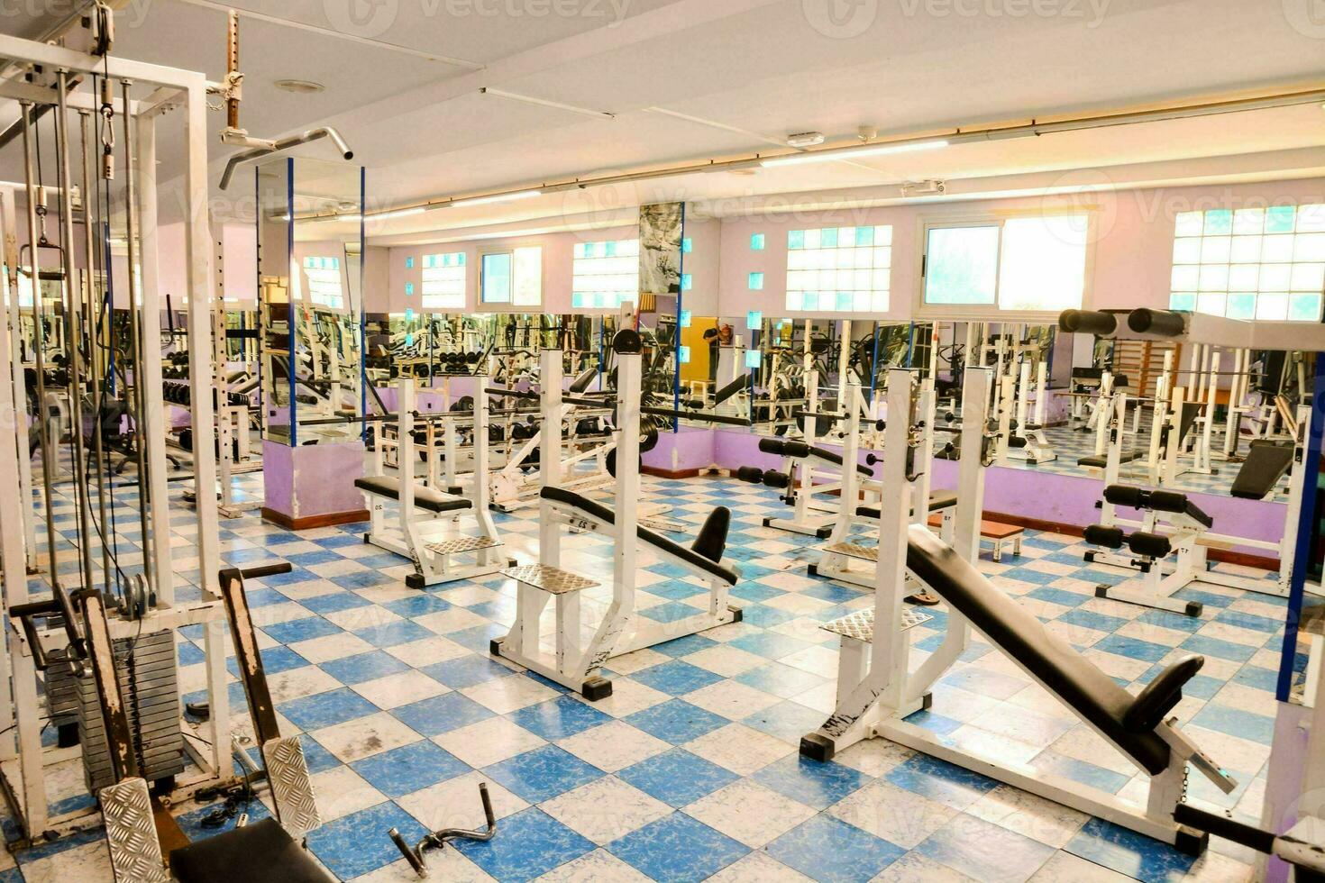 à l'intérieur une Gym photo