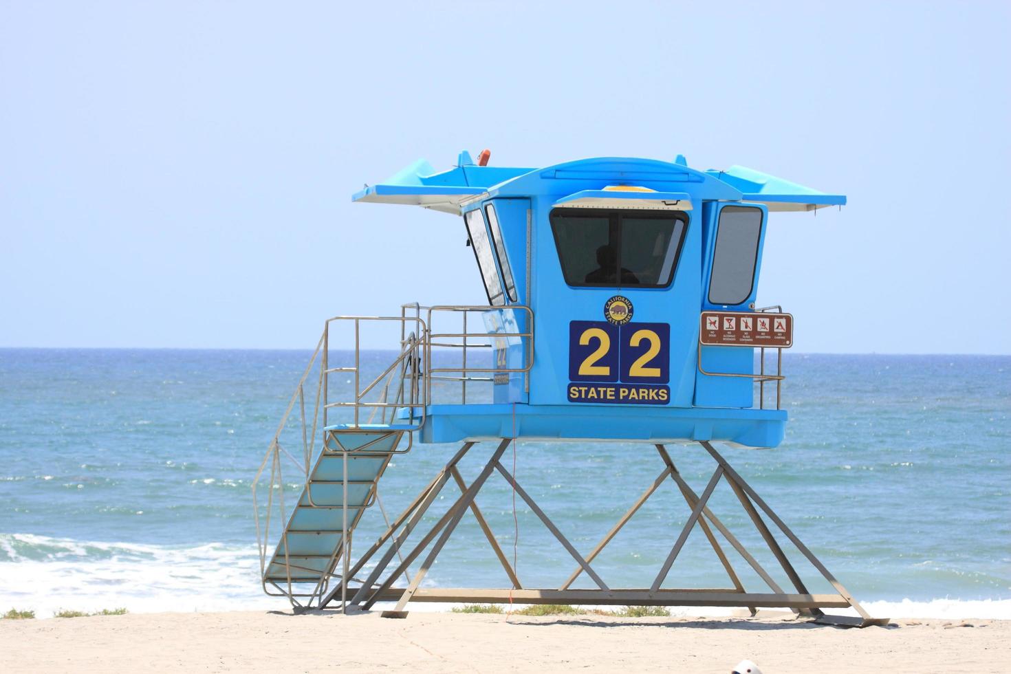 cabane de surveillance de sauveteur de plage de santa monica photo