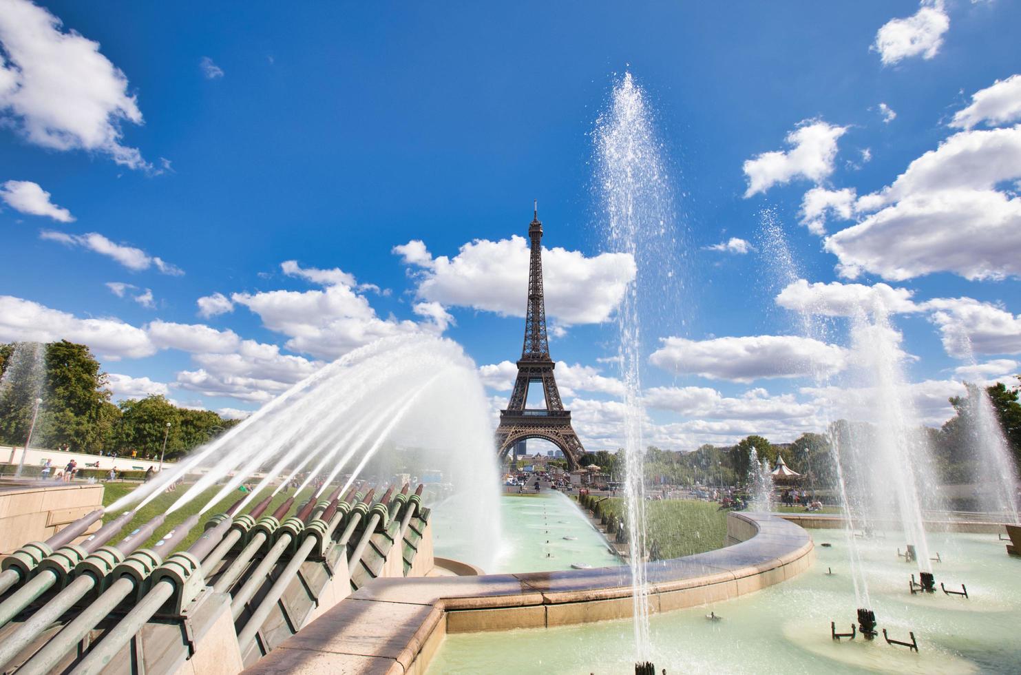 tour eiffel à paris france photo