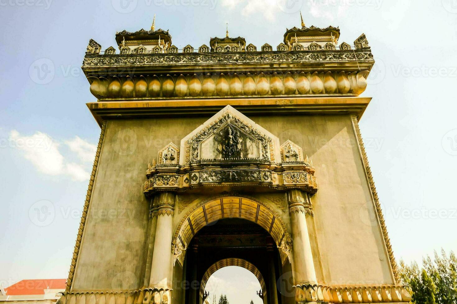 le porte de le Royal palais dans phnom penh, Cambodge photo