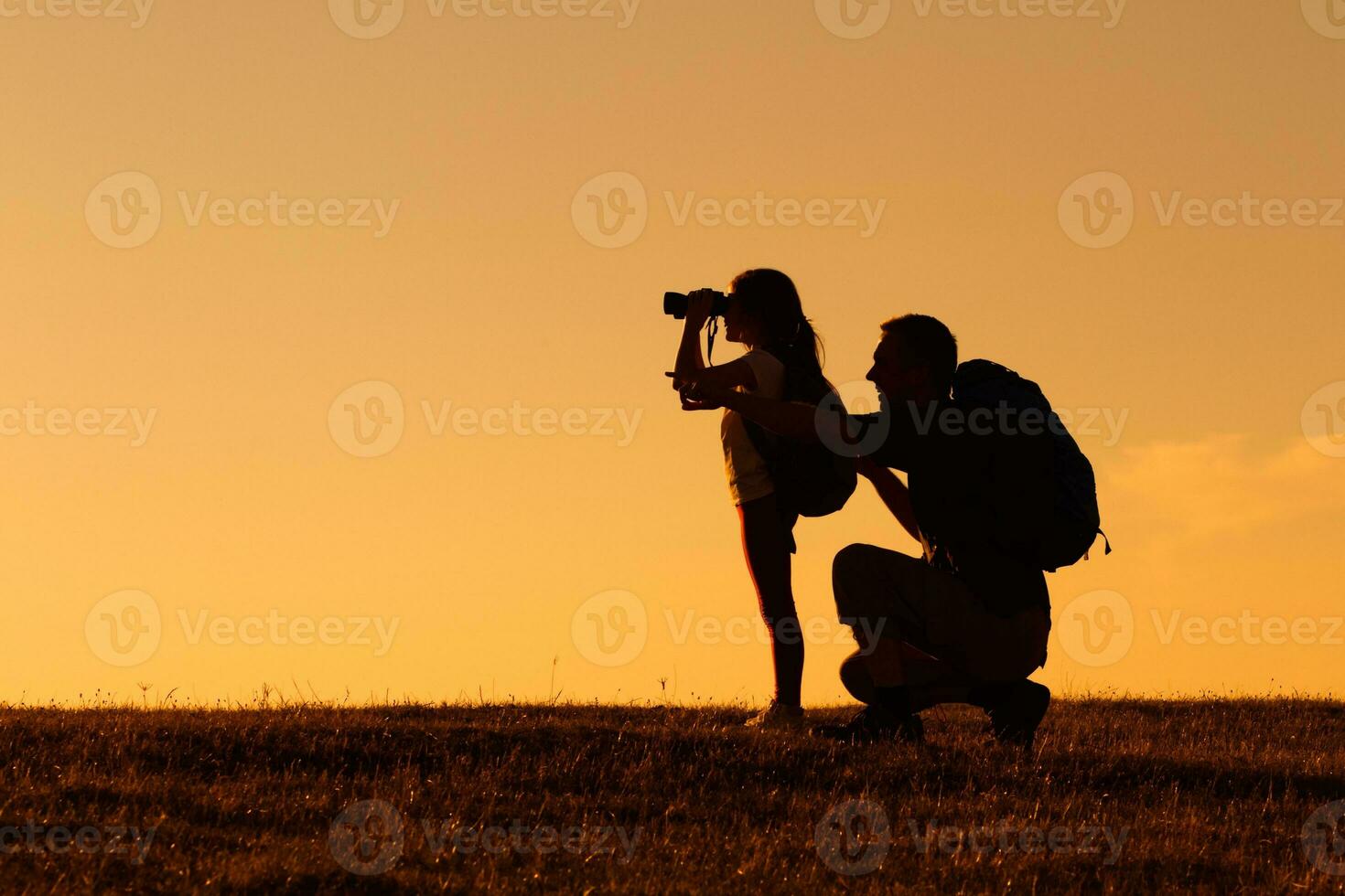 père et fille randonnée photo