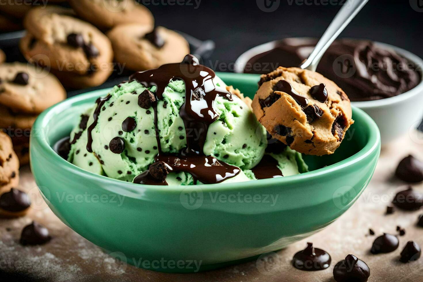 Chocolat puce biscuit pâte la glace crème dans une bol avec biscuits. généré par ai photo