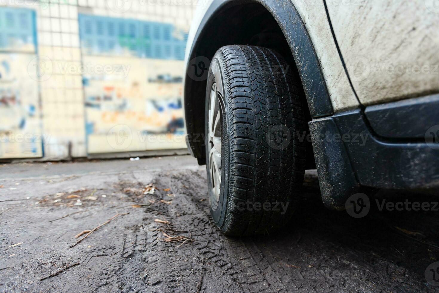 le image dans de face de le des sports voiture scène photo