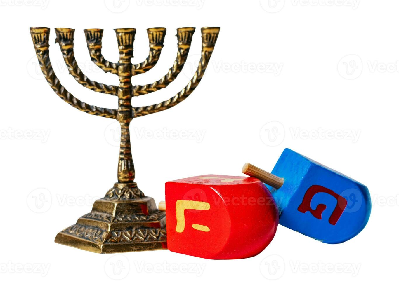 juif menorah et dreidel isolé sur blanc ou transparent Contexte. photo