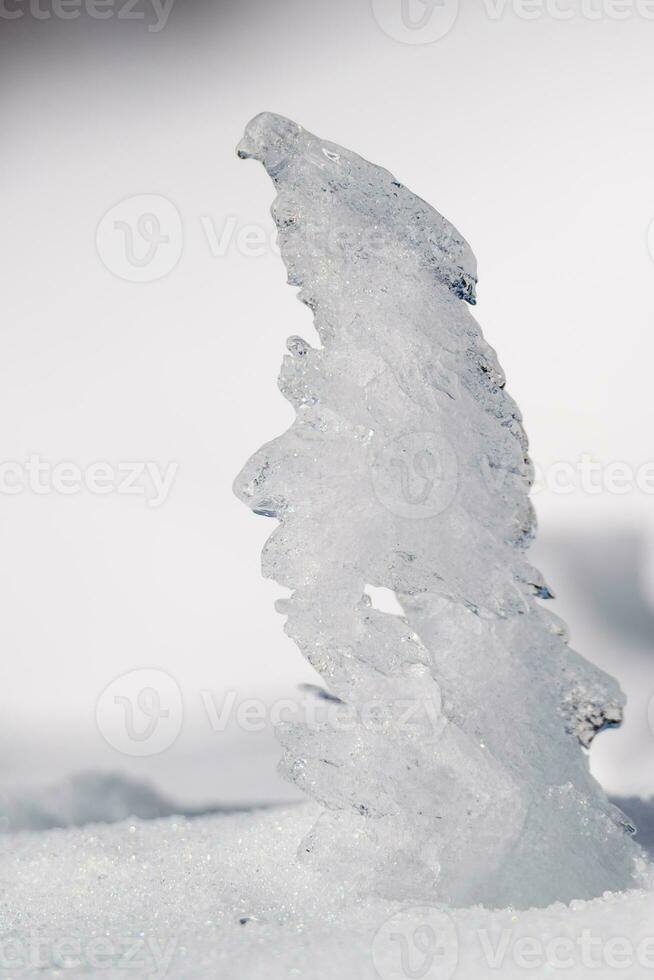sculptures établi par glace, curieuse formes établi par la nature photo