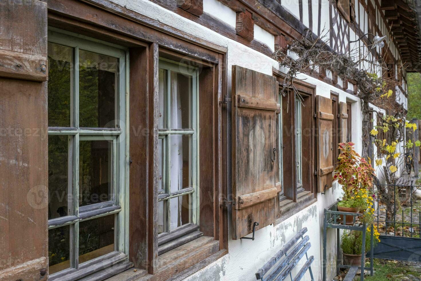 cette photo spectacles merveille à colombages Maisons dans une Les agriculteurs village dans Allemagne