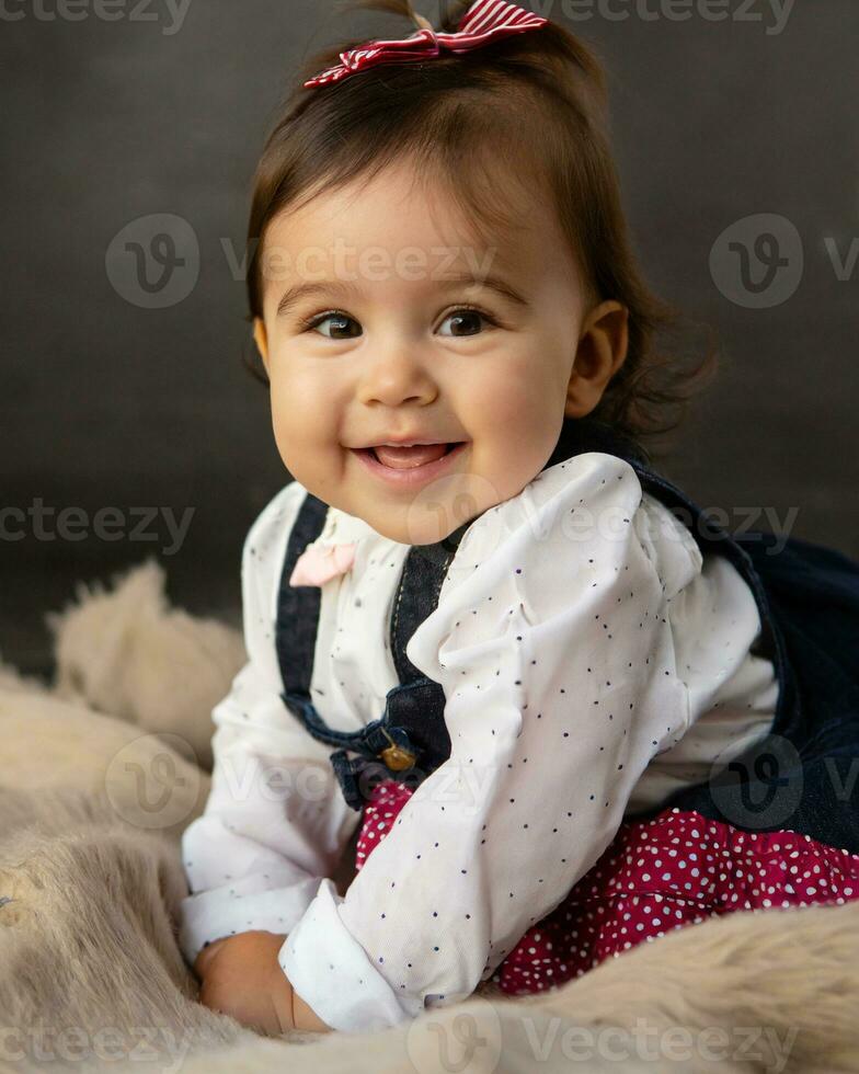 ai généré fermer portrait souriant bébé généré image photo