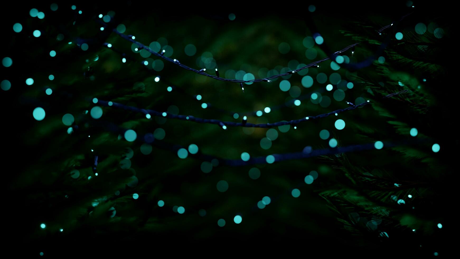 3d ouvrages d'art ,Noël arbre décoration avec lumière, verre Balle et rouge ornements sur Contexte bokeh de côté vacillant lumière ampoules guirlandes pour famille hiver vacances. 8k résolution photo