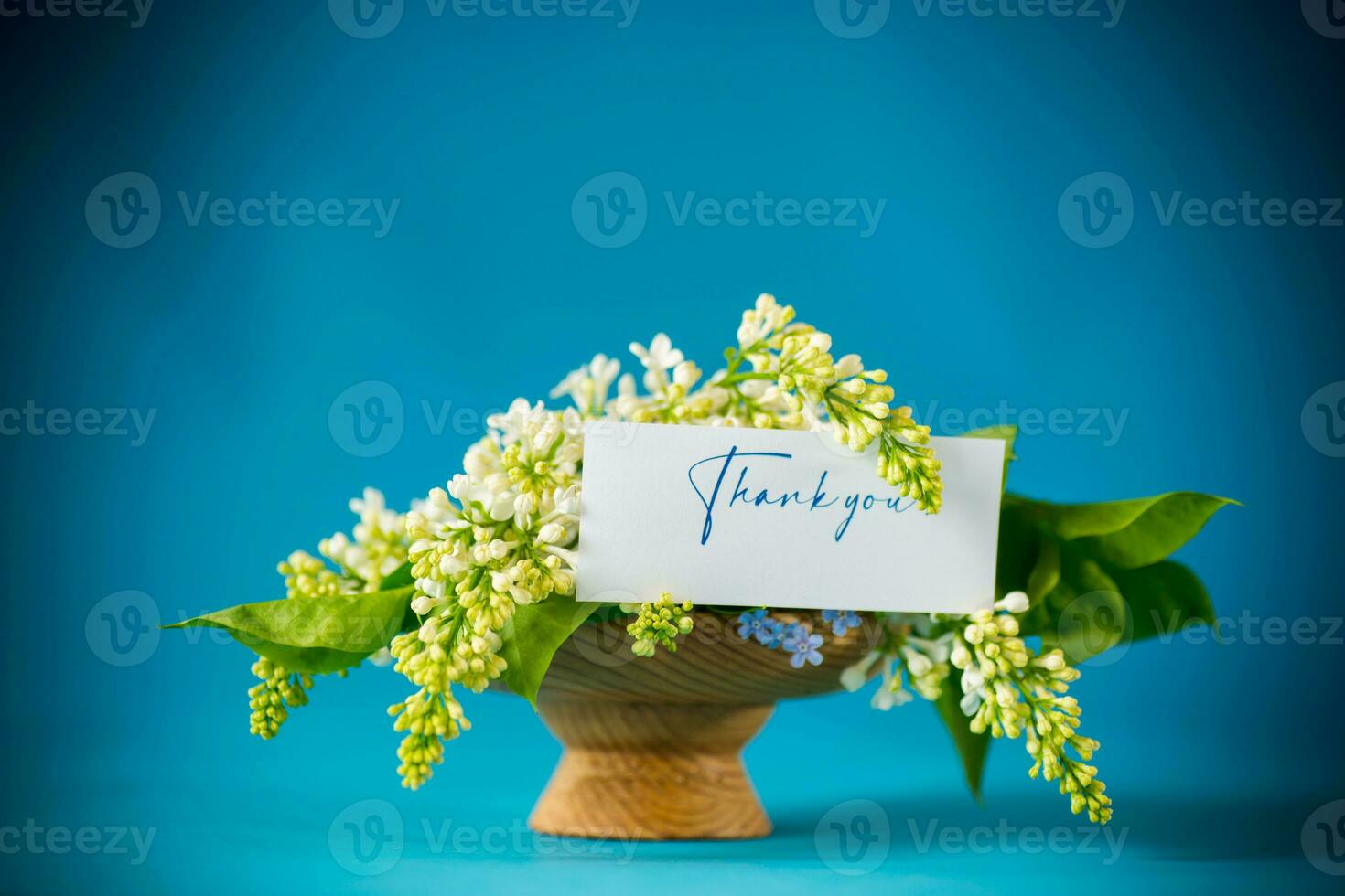 bouquet de blanc lilas avec salutation carte photo
