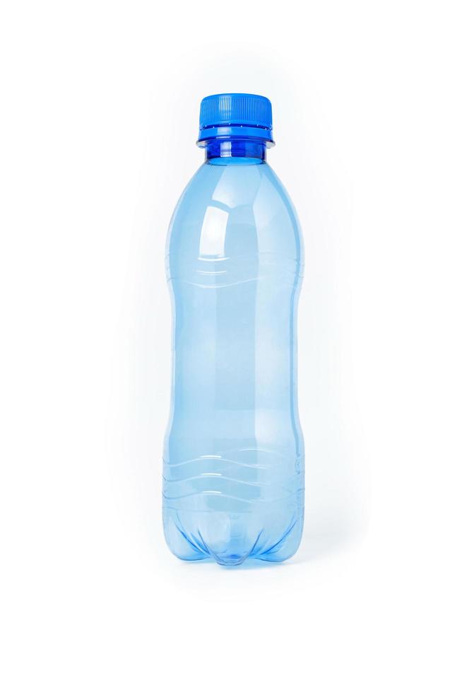 la bouteille d'eau bleue sur fond blanc photo