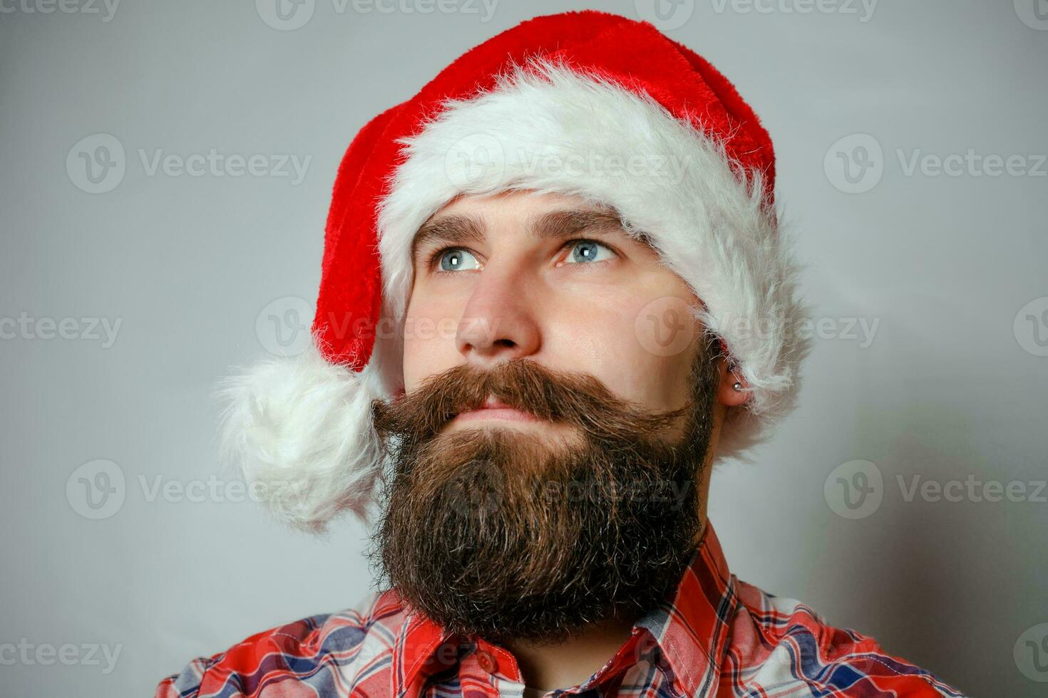 artistique portrait de gris aux cheveux Père Noël claus photo