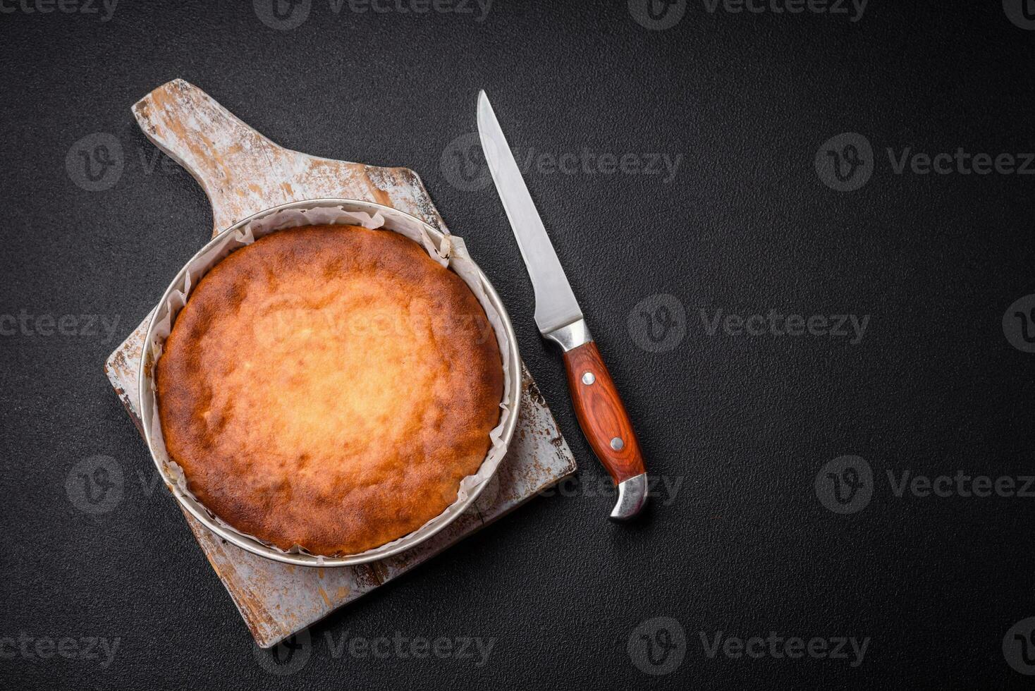 délicieux fait maison rond cuit hacher tarte ou Tarte photo