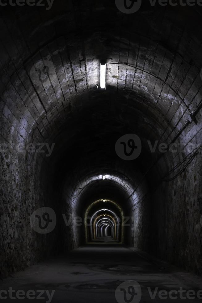 ancien tunnel ferroviaire photo