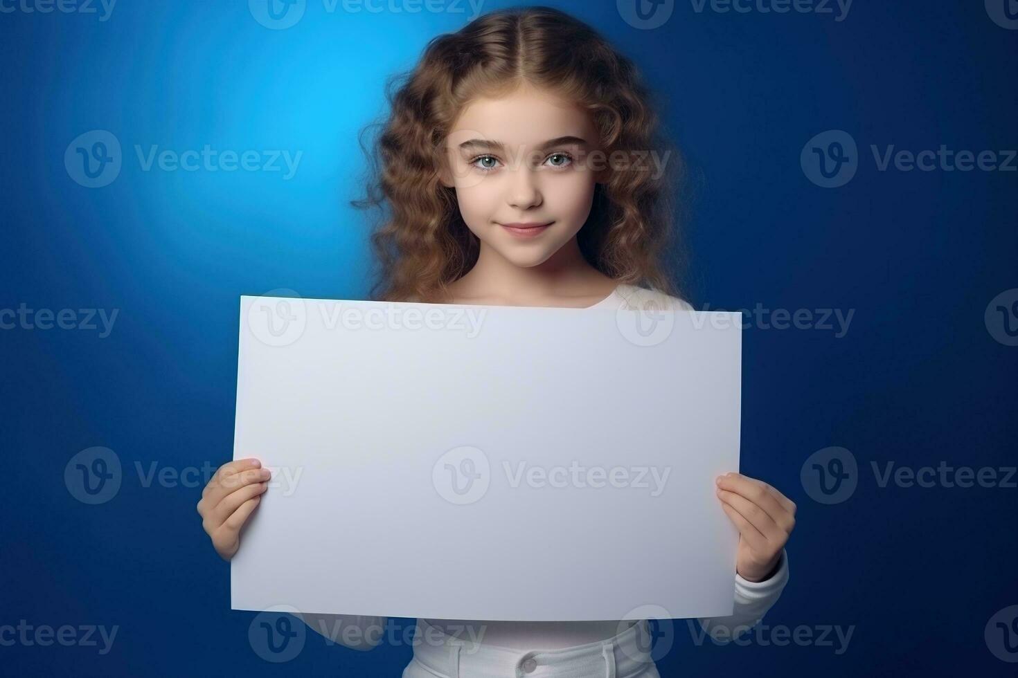 ai généré mignonne peu fille en portant Vide blanc feuille de papier dans sa mains photo