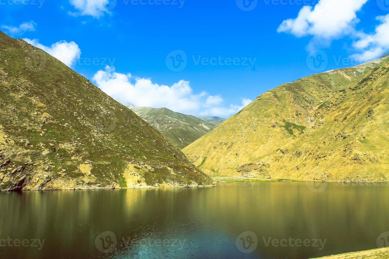 magnifique lac lulusar photo