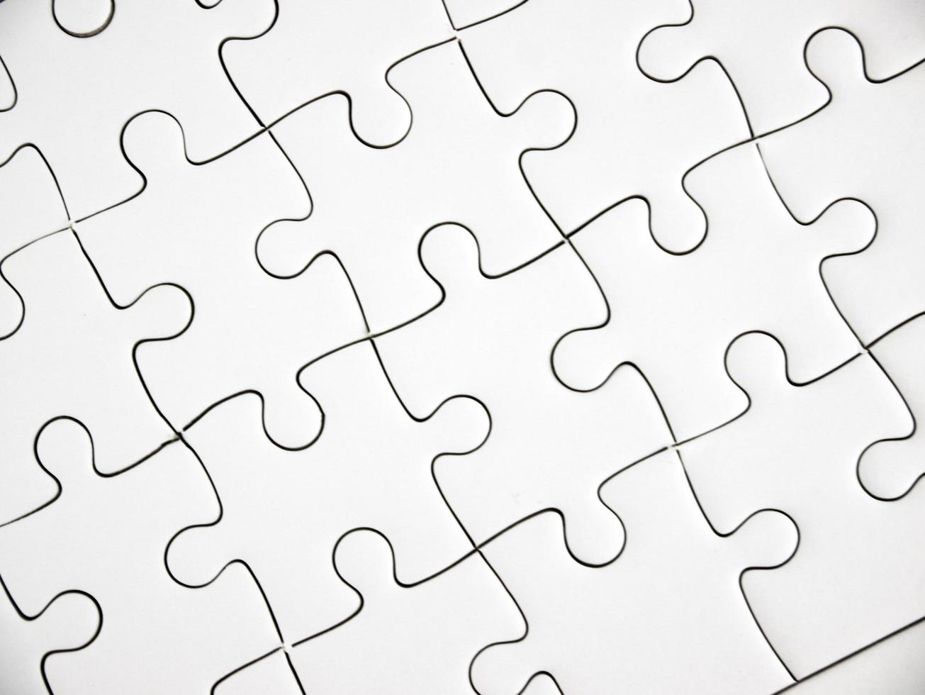 pièces de puzzle blanches terminées comme espace de copie photo