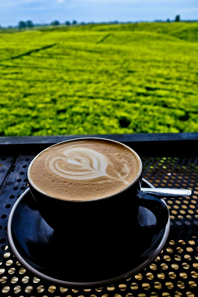 proche en haut vue de une tasse de cappuccino café photo