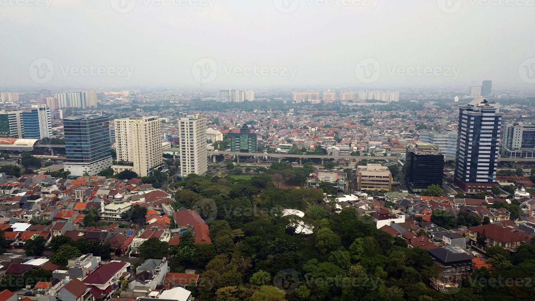 aérien vue de Djakarta, Indonésie de drone. photo