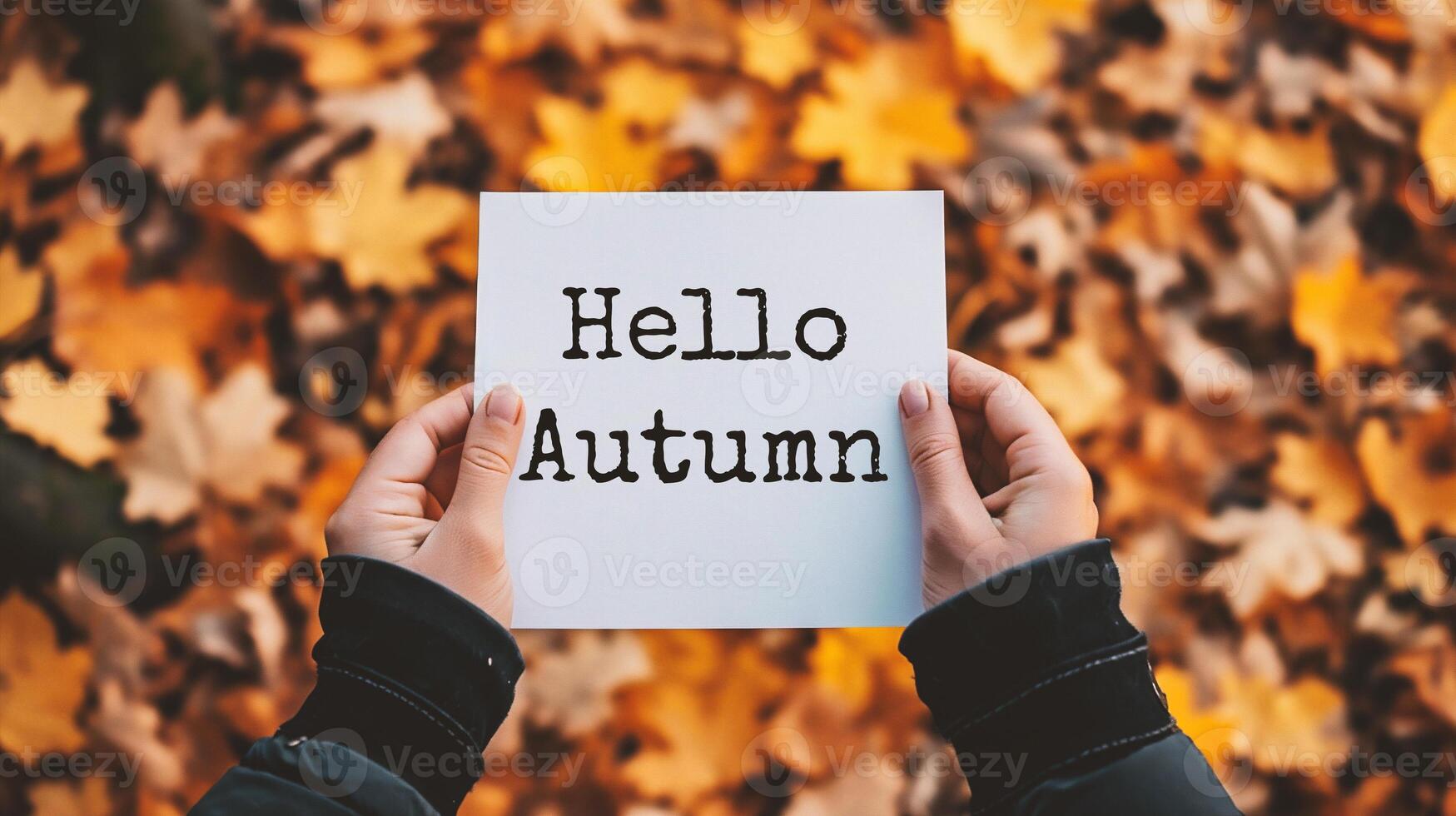 ai généré Bonjour l'automne. homme en portant carte avec Bonjour l'automne caractères sur Jaune feuilles Contexte. photo