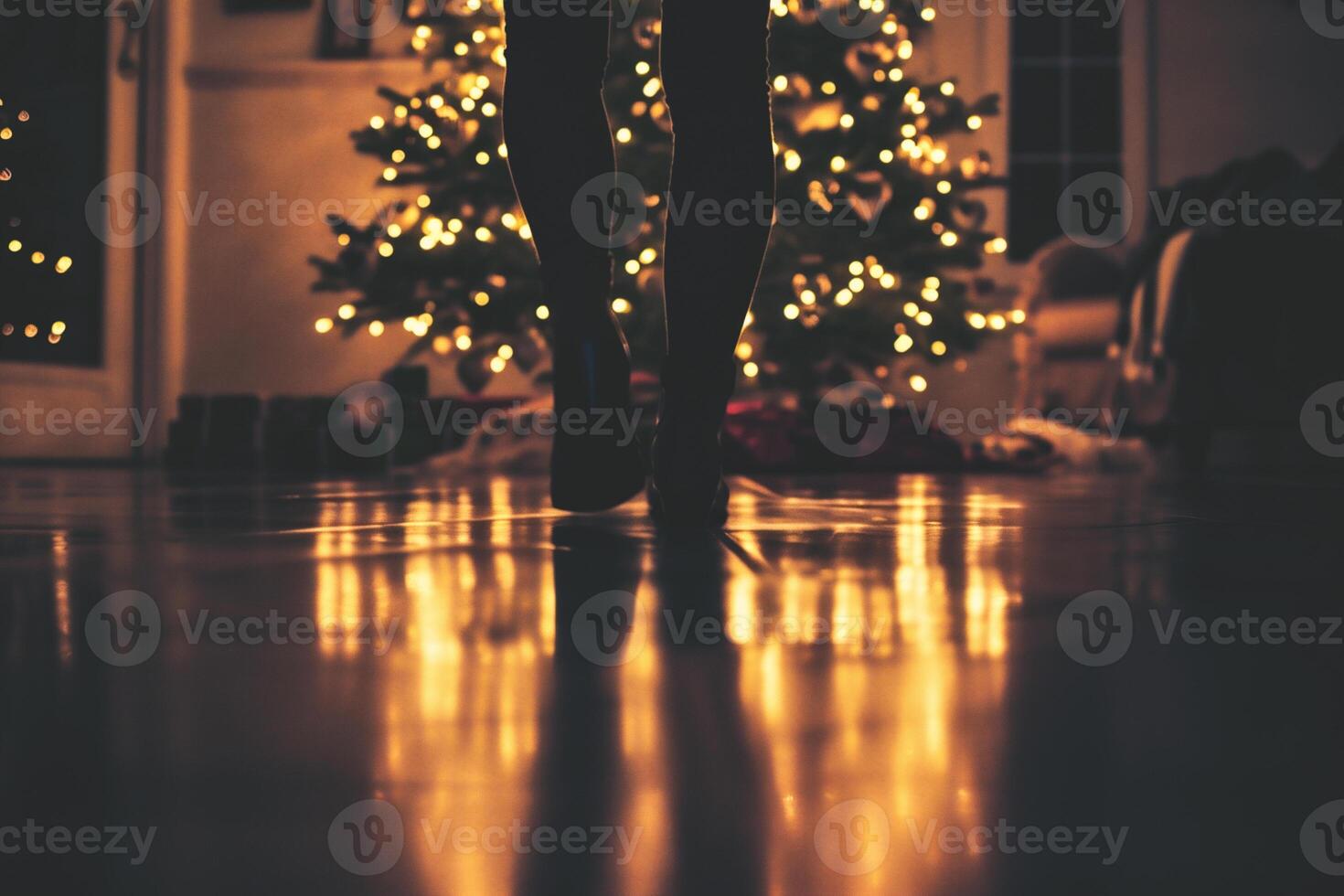 ai généré silhouette de une fille dans une pièce avec une Noël arbre photo