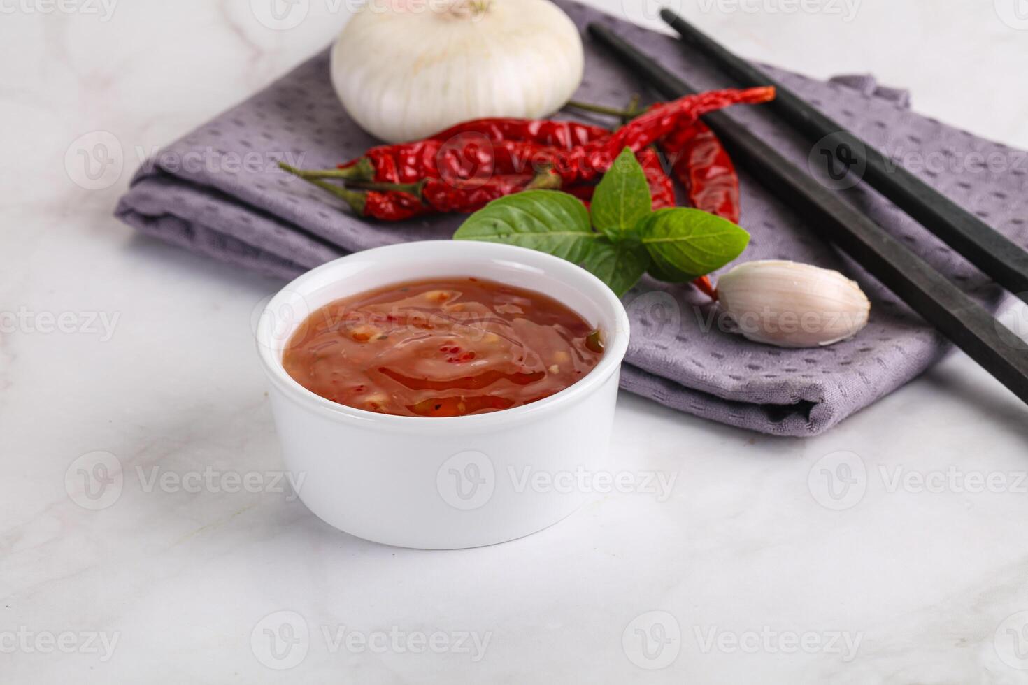chinois traditionnel sucré et acide sauce photo