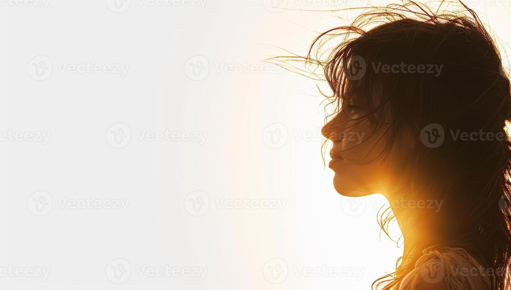 ai généré silhouette de une magnifique femme avec vent soufflant sa cheveux. photo
