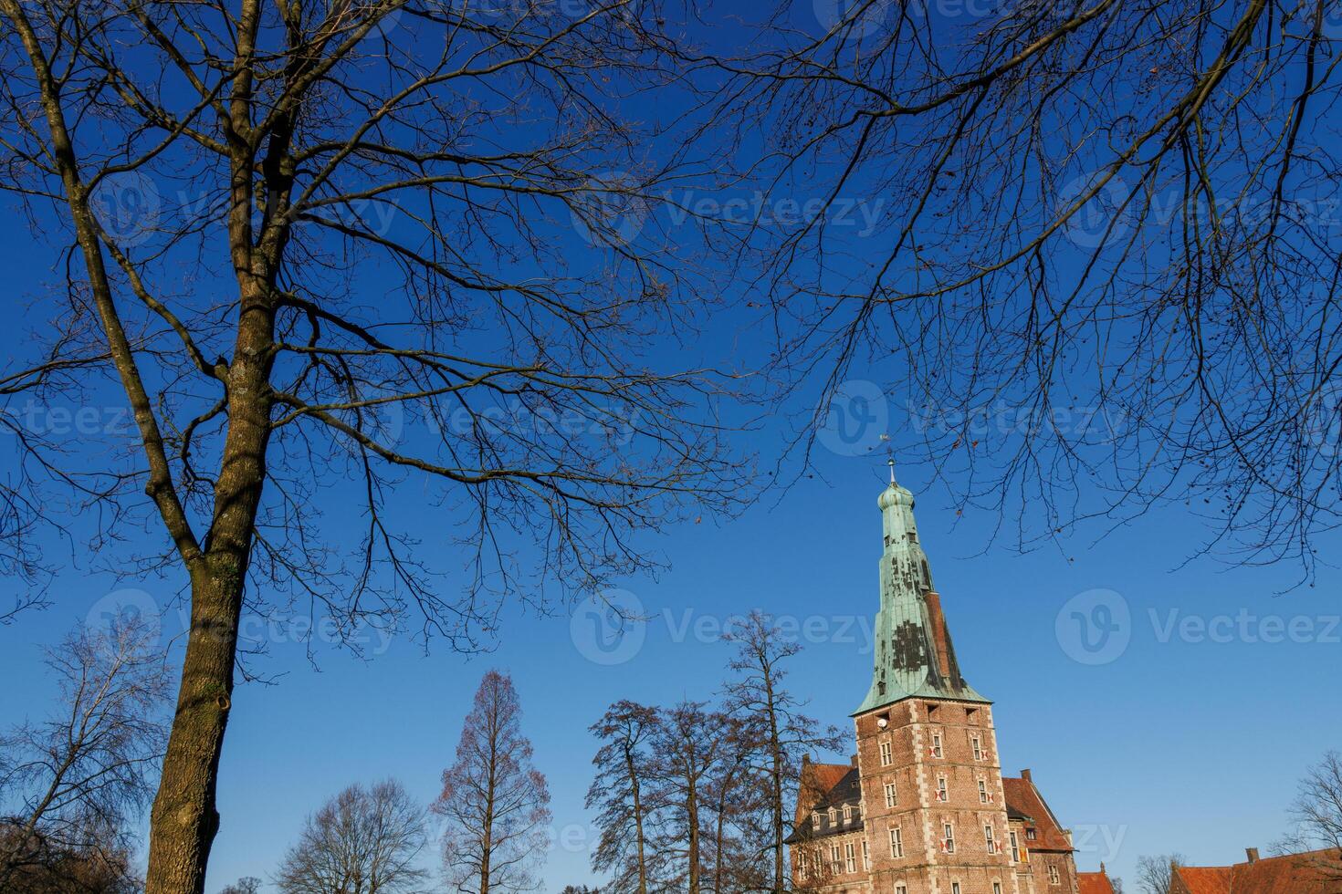 le château de raesfeld en allemagne photo