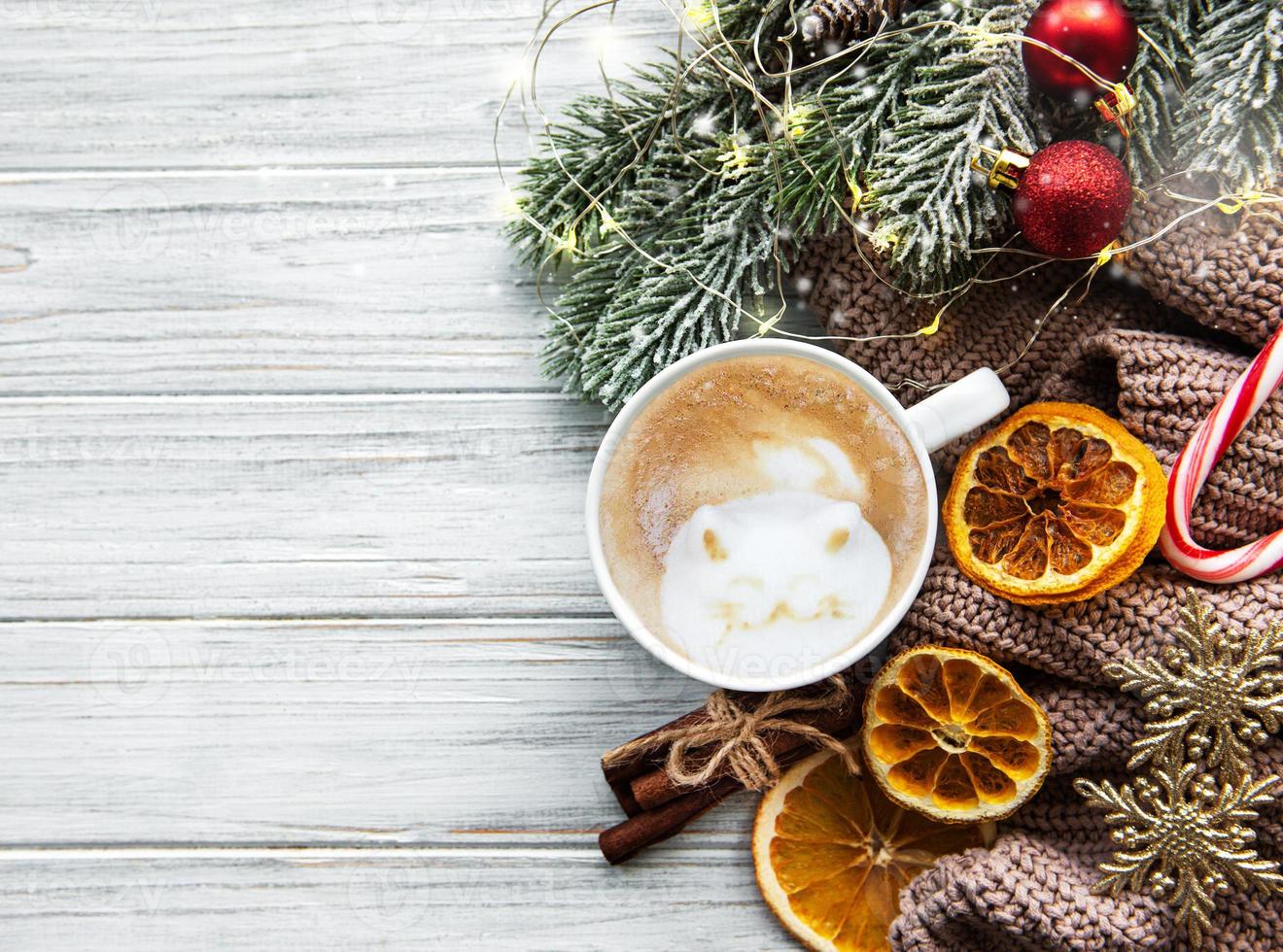 composition de noël avec café et décorations photo