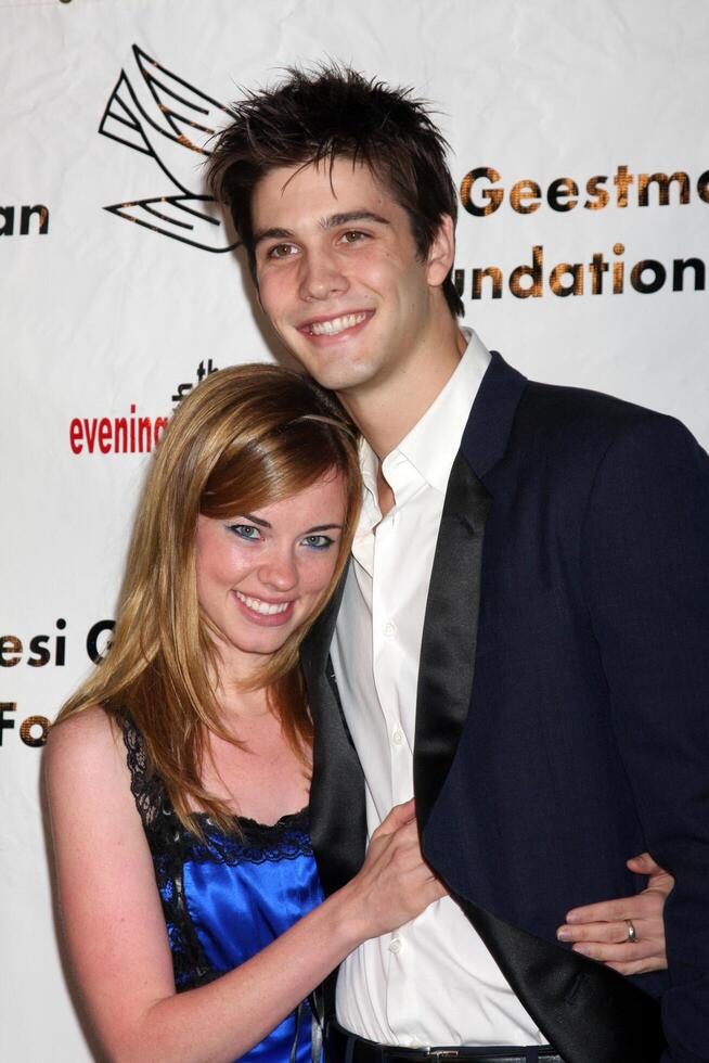 molly burnet Casey deidrick 2009 soir avec le étoiles célébrité gala pour le desi geestman fondation Gilmore adobe à Les agriculteurs marché los anges, Californie octobre dix, 2009 photo