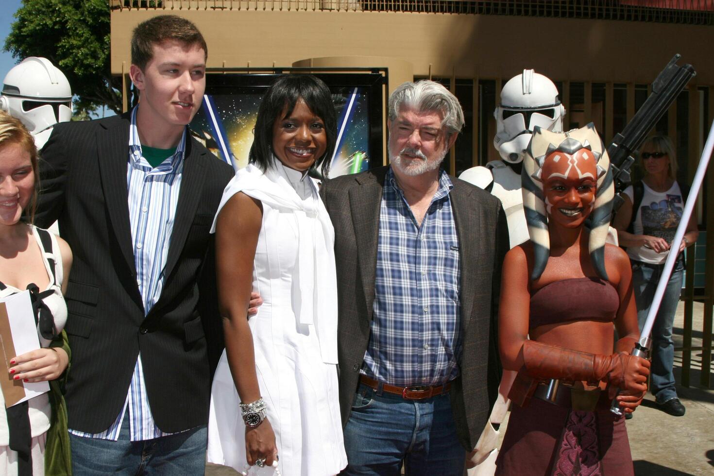 George Lucas, famille, petite amie étoile guerres le cloner guerres première égyptien théâtre los anges, Californie août dix, 2008 photo