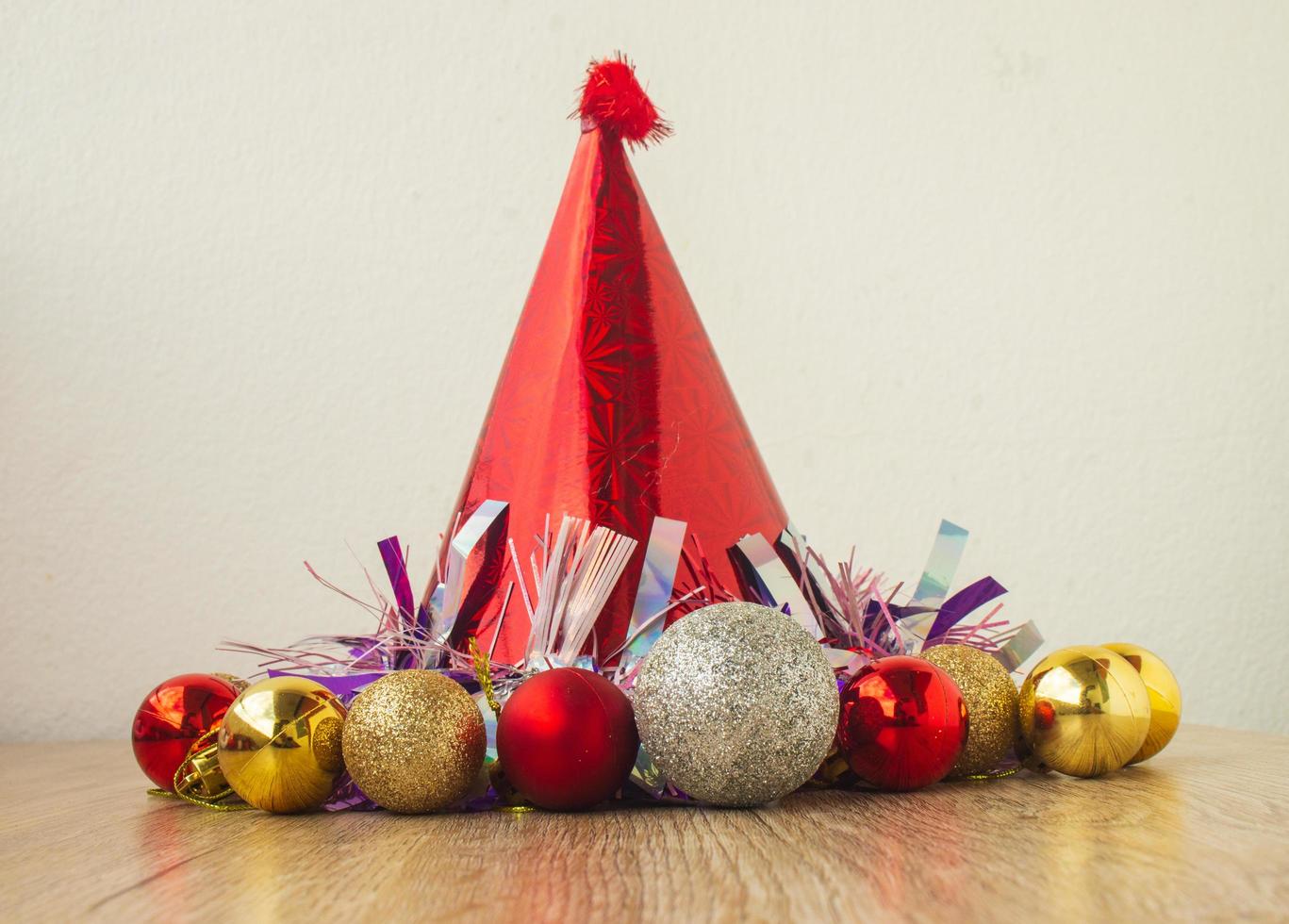 boule de noël sur fond de noël photo