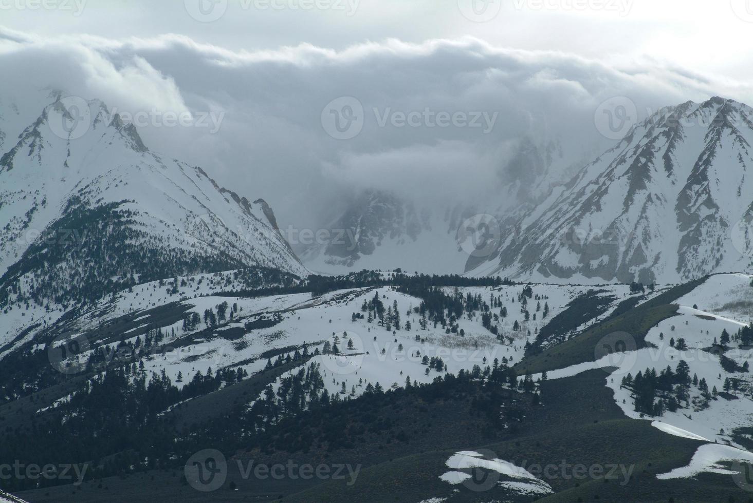 vague de nuages de la sierra photo