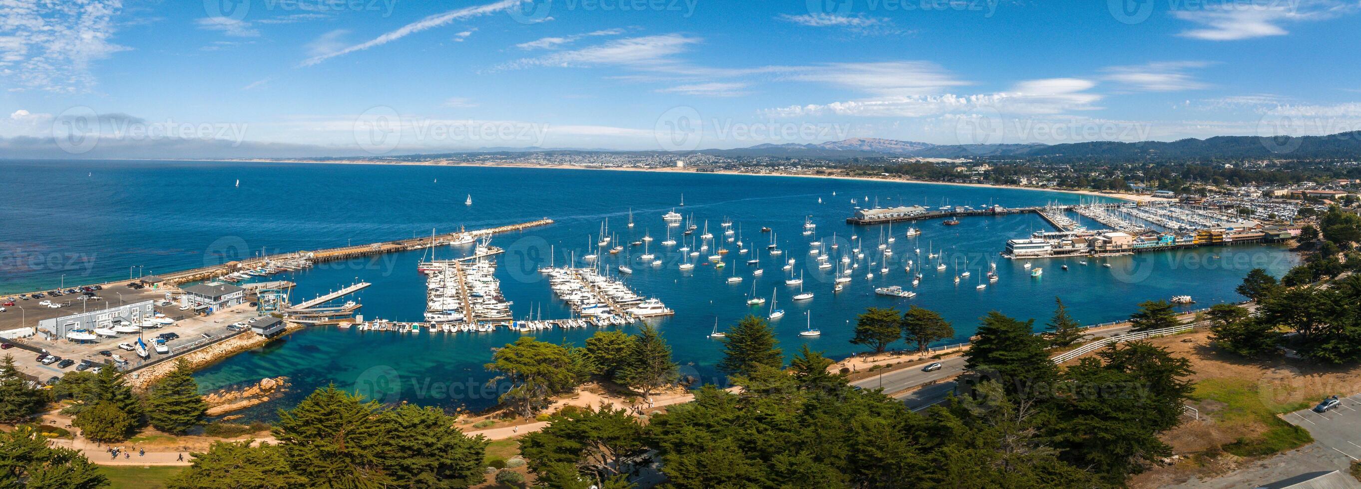 magnifique aérien vue de le Monterey ville dans Californie photo