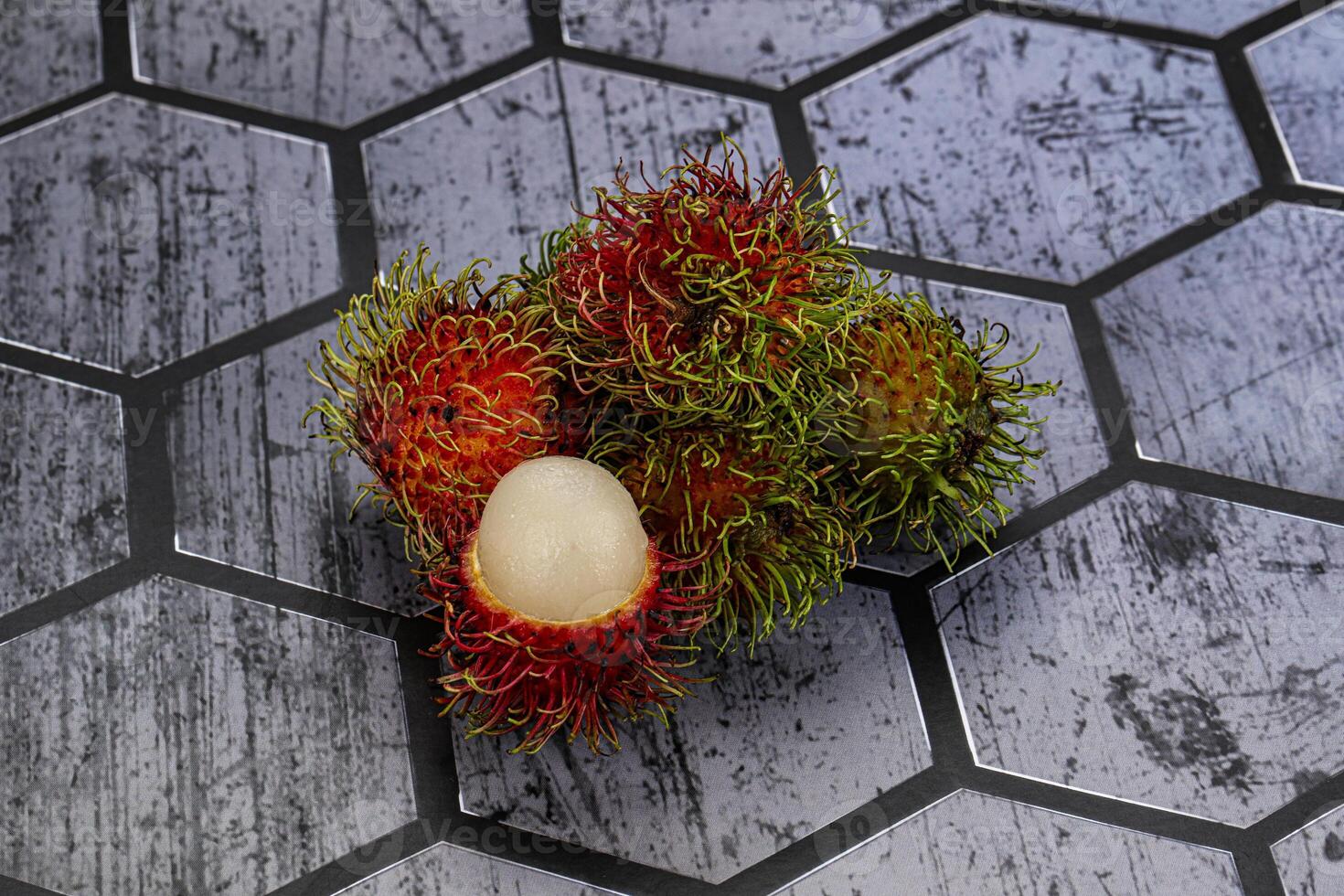 sucré juteux tropical fruit ramboutan photo
