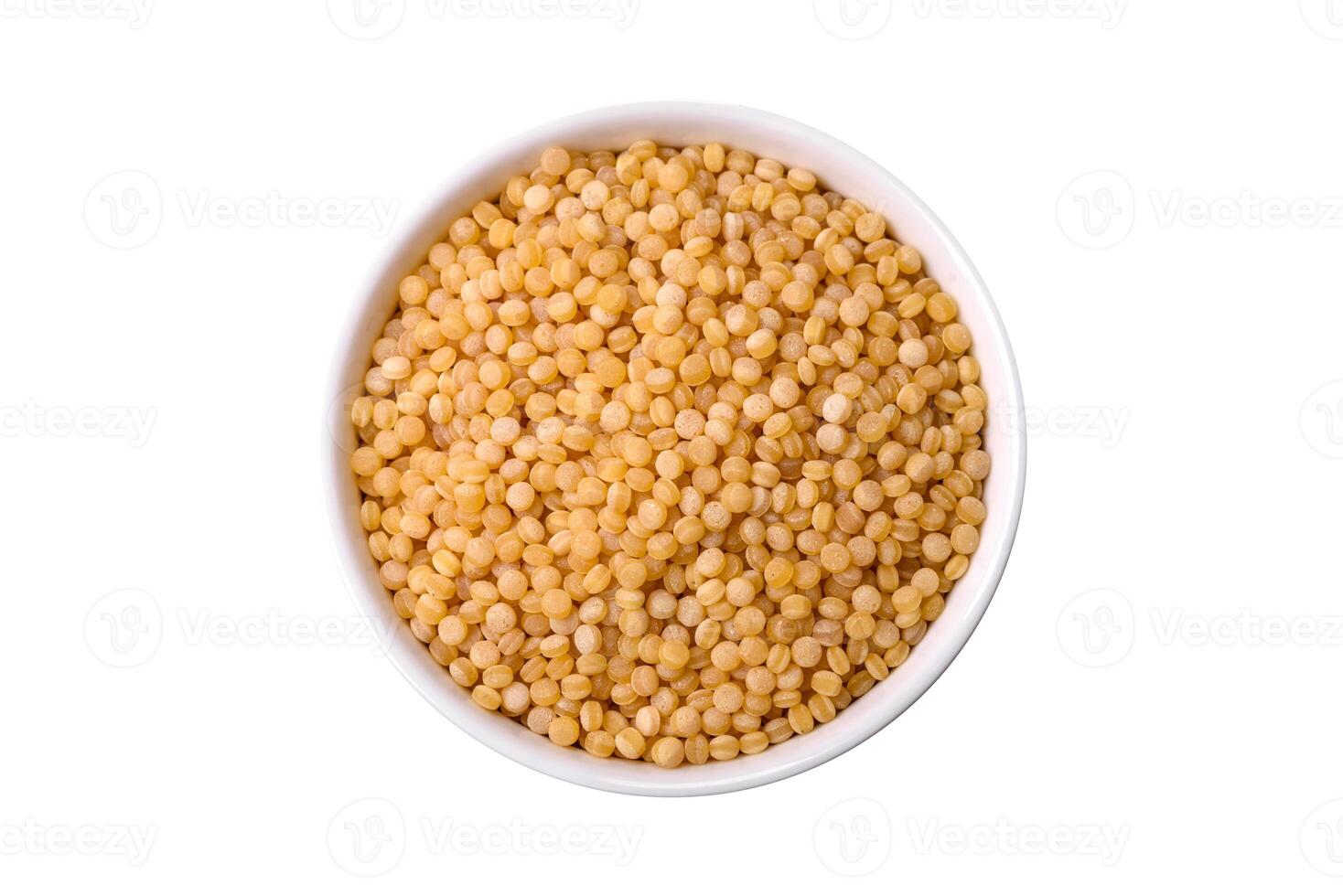 ptitim blé bouillie céréales sur une foncé béton Contexte photo