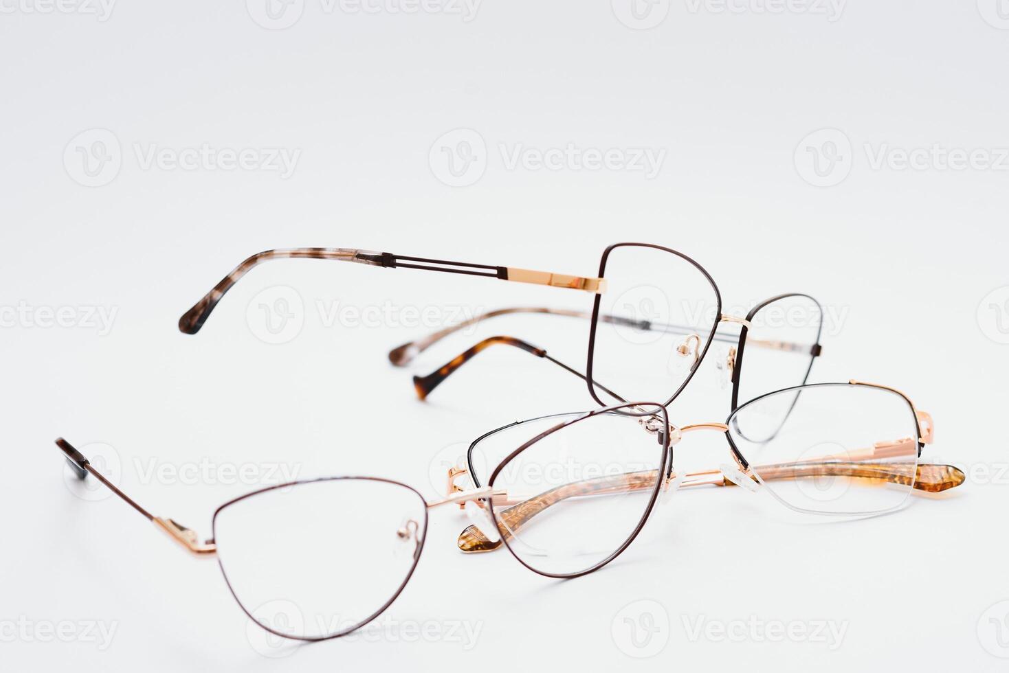 des lunettes blanc Contexte avec une macro lentille. photo