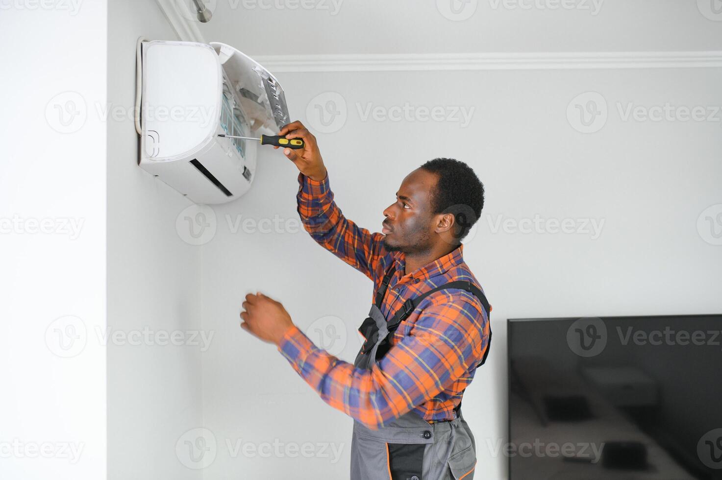 ac électricien technicien réparer air Conditionneur appareil photo