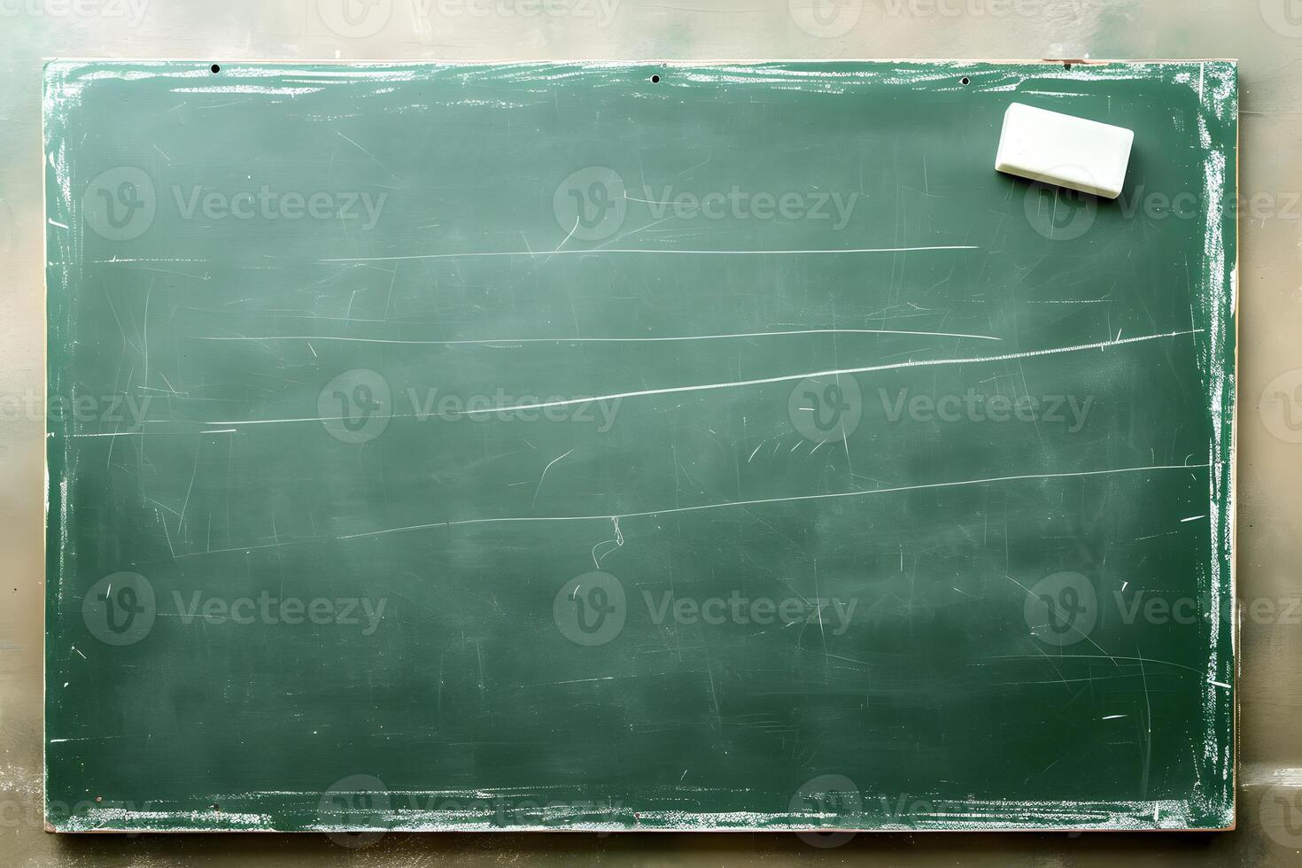 ai généré première classe, un vide vert tableau noir avec un la gomme et blanc craie, prêt pour enseignants journée photo