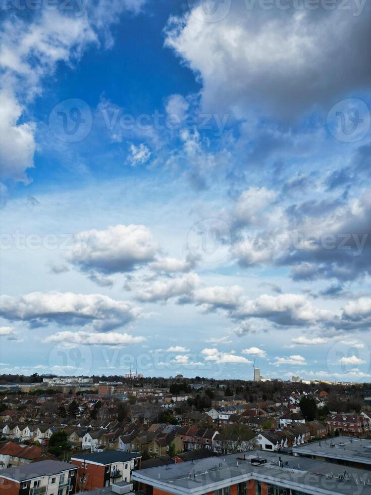 haute angle vue de Watford ville de Angleterre génial grande-bretagne. Mars 3ème, 2024 photo