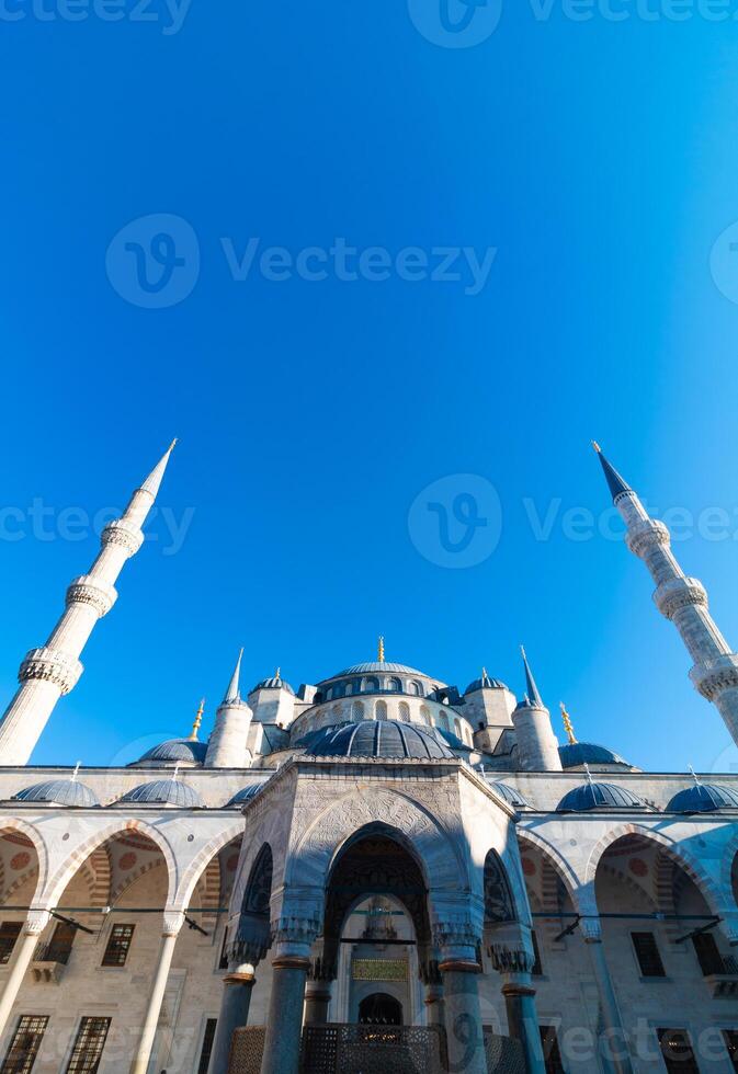 Sultanahmet camii ou bleu mosquée verticale large angle photo