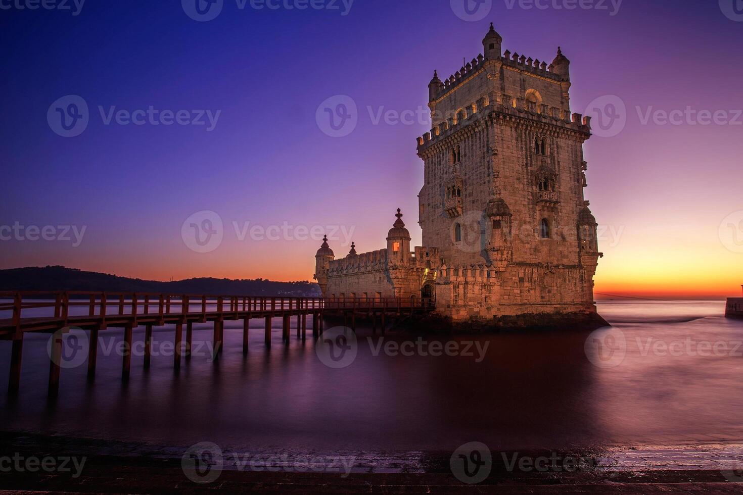 Lisbonne, le Portugal à belém la tour sur le tage rivière photo