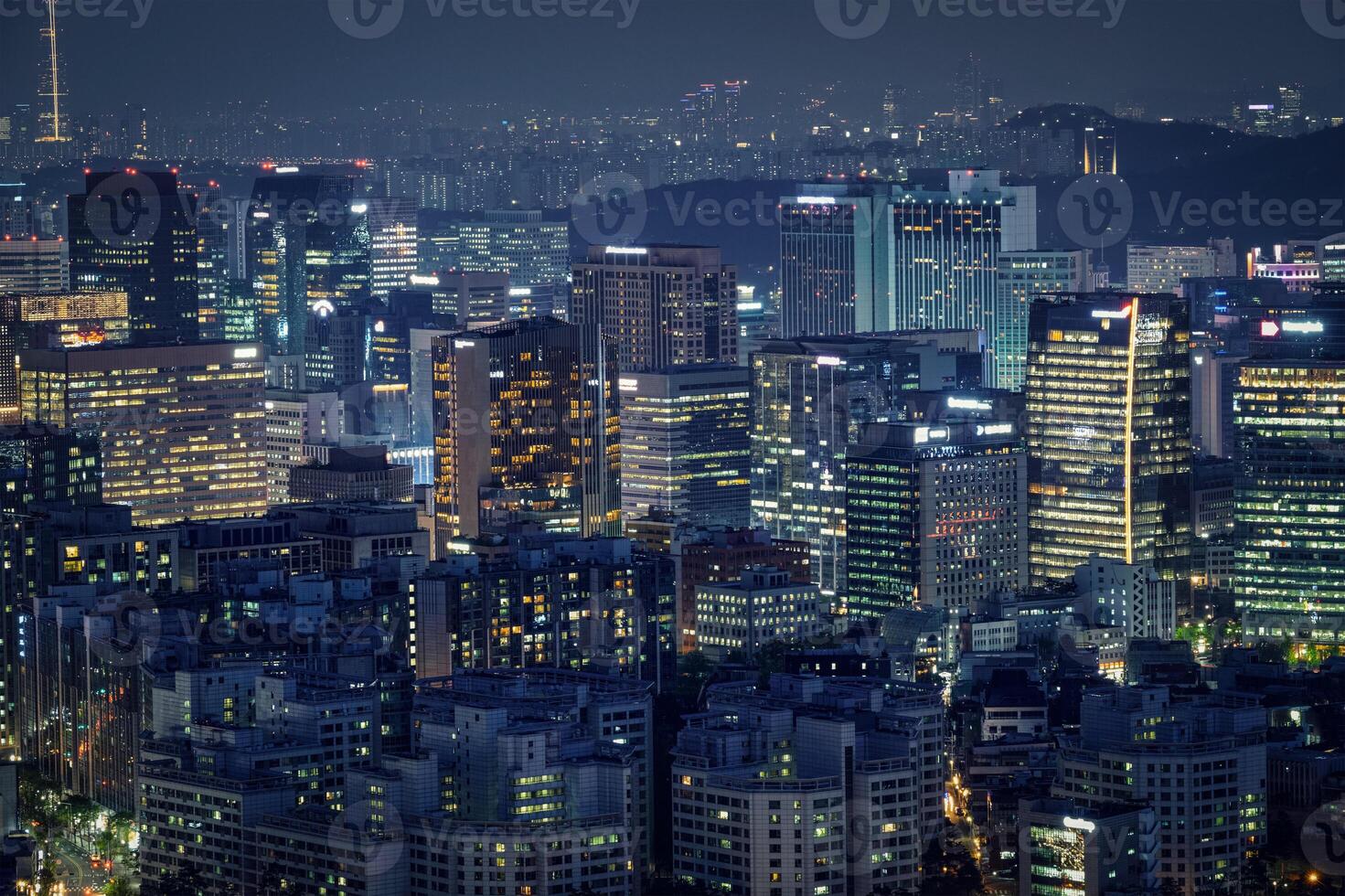 Séoul grattes ciels dans le nuit, Sud Corée. photo