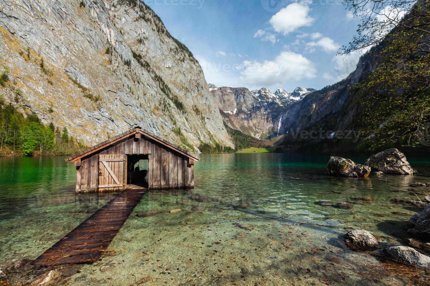 bateau cabanon sur observer lac. Bavière, Allemagne photo