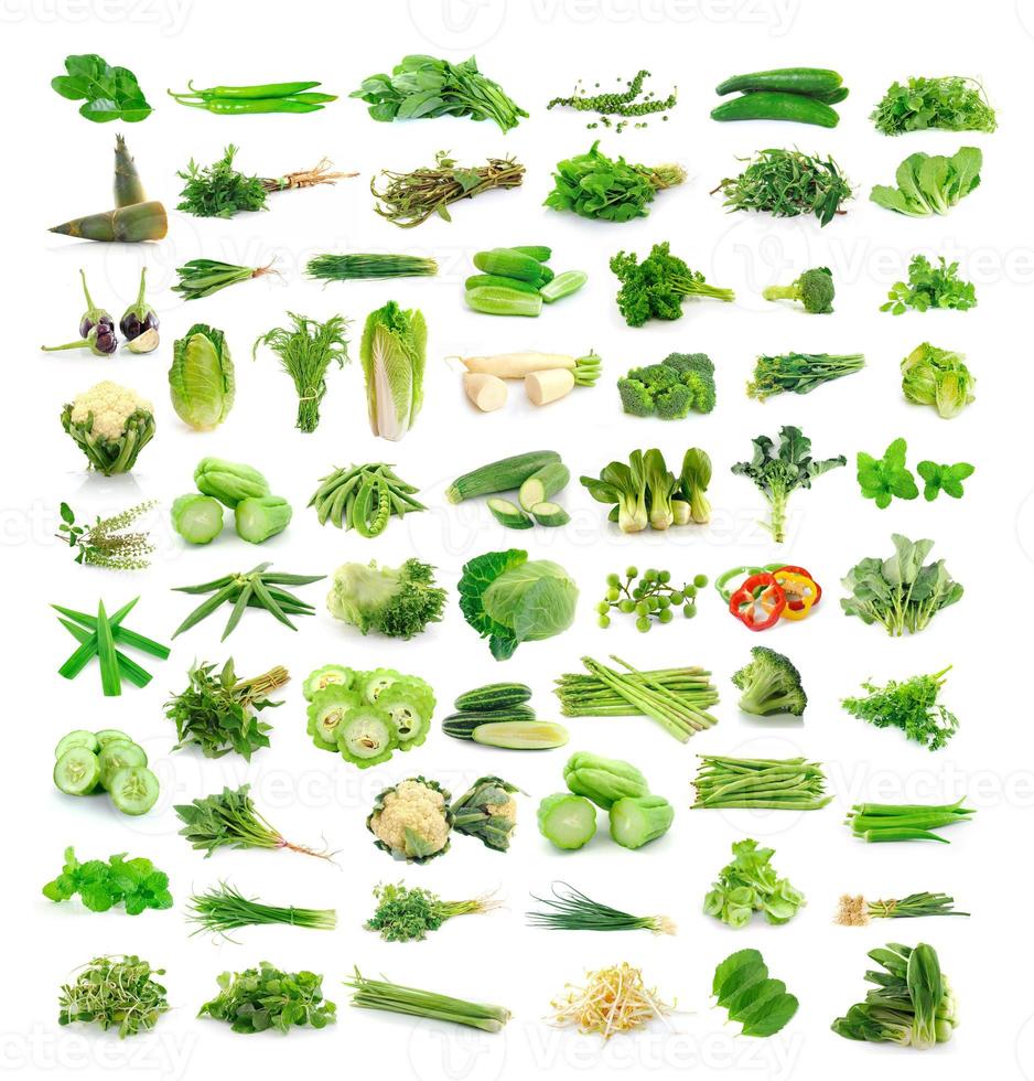 collection de légumes isolé sur fond blanc photo