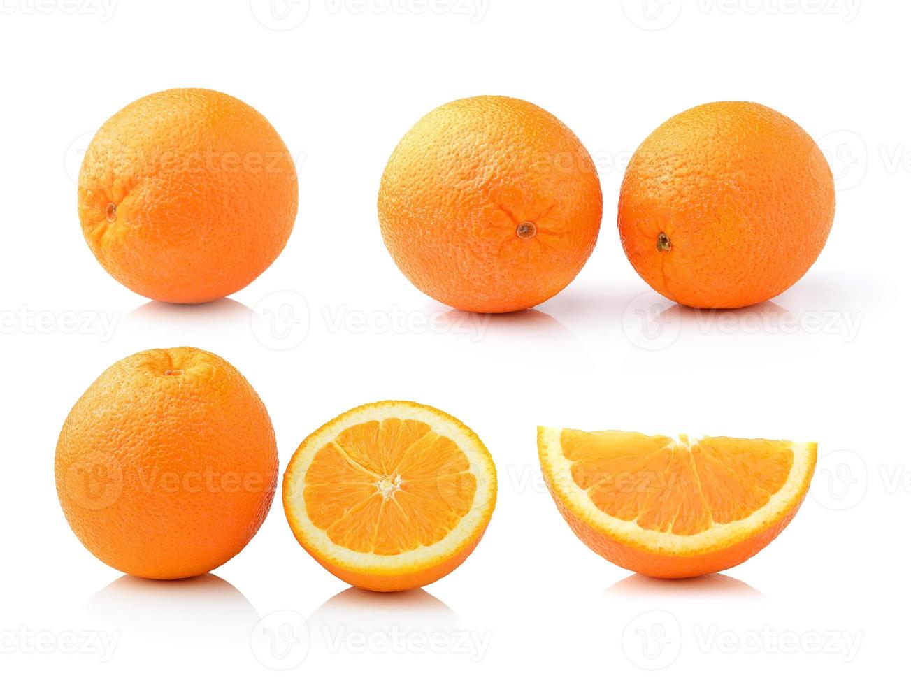 fruit orange isolé sur fond blanc photo