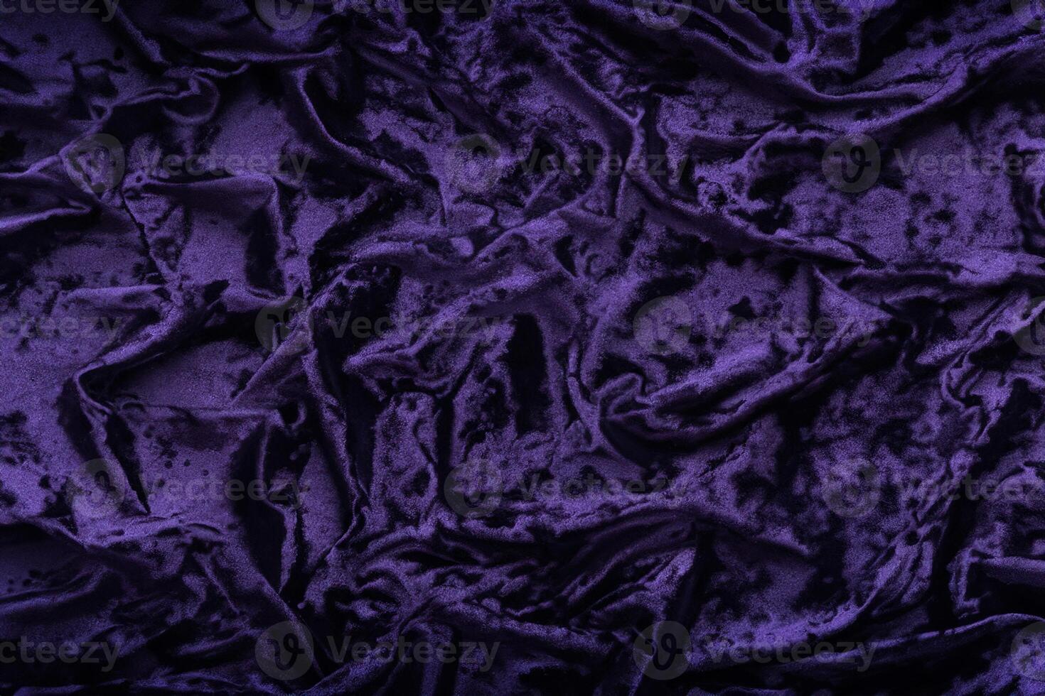 énigmatique élégance, velours Contexte dans foncé violet. photo